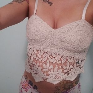 *MOVING*SALE*Lace bustier corset style crop top